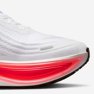 Vomero Plus White Red
